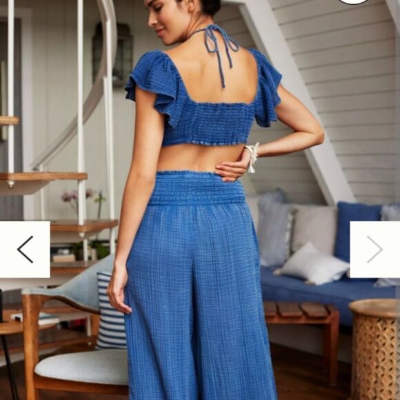 Anthropologie THE JERRY CINCHED Crop TOP Ruffled Cap Sleeve in Blue - Picture 2 of 7